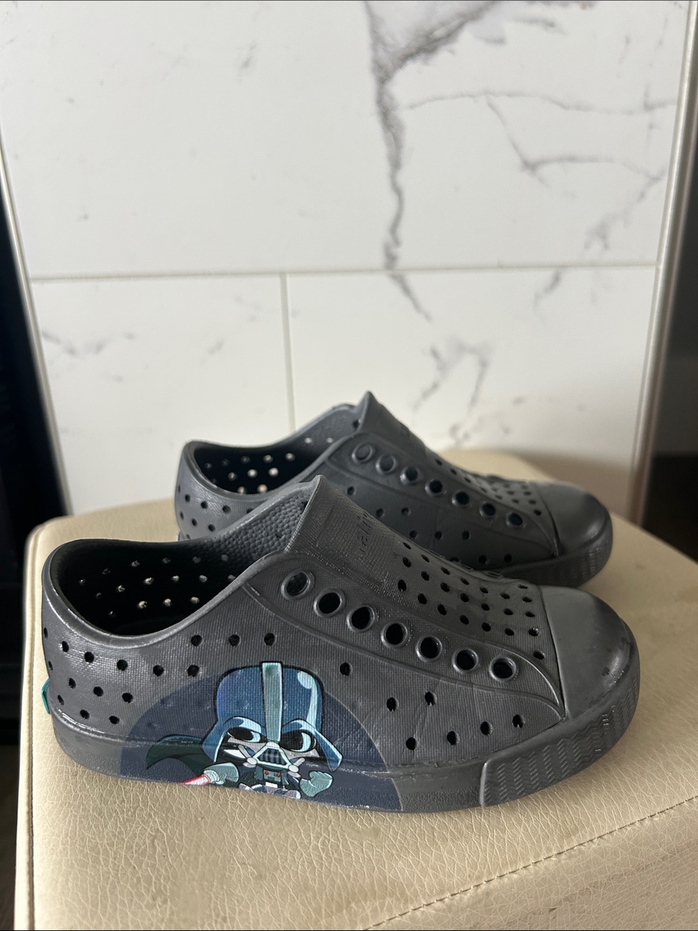 Kids Native Star Wars Slip-On Water-Resistant Shoes - size 8c